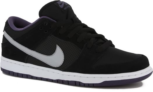 Nike SB Dunk Low Pro SB Skate Shoes - view large
