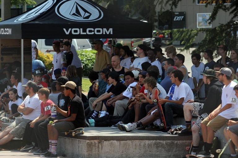 Volcom-Wild-In-The-Parks-02