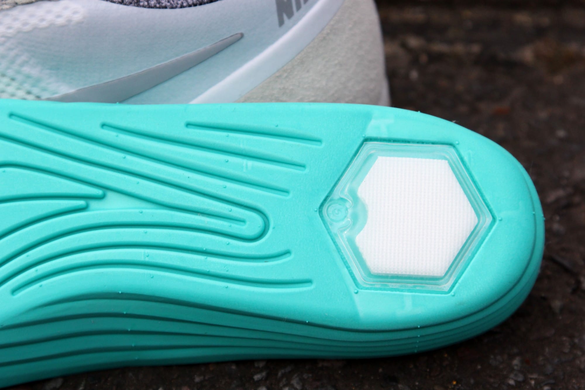 nike comfort insole shoes