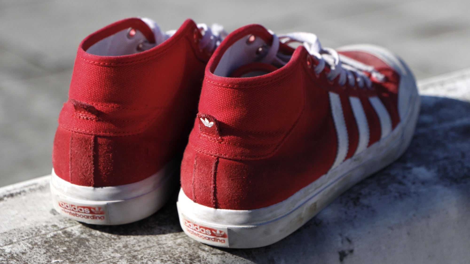 adidas matchcourt mid red