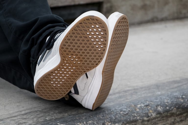 vans ultrarange skate shoe