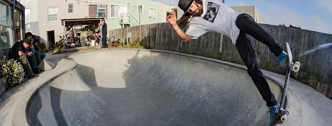 Best-Skateboard-for-bowls-vert-transition