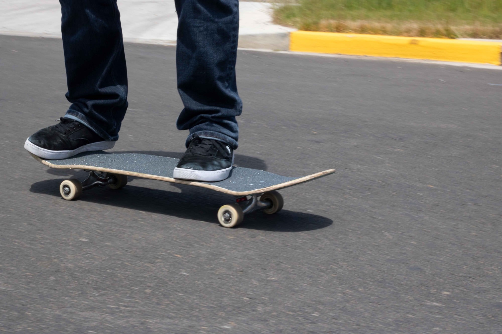 The Four Skateboard Stances Explained |