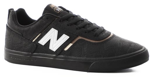 new balance toe cap