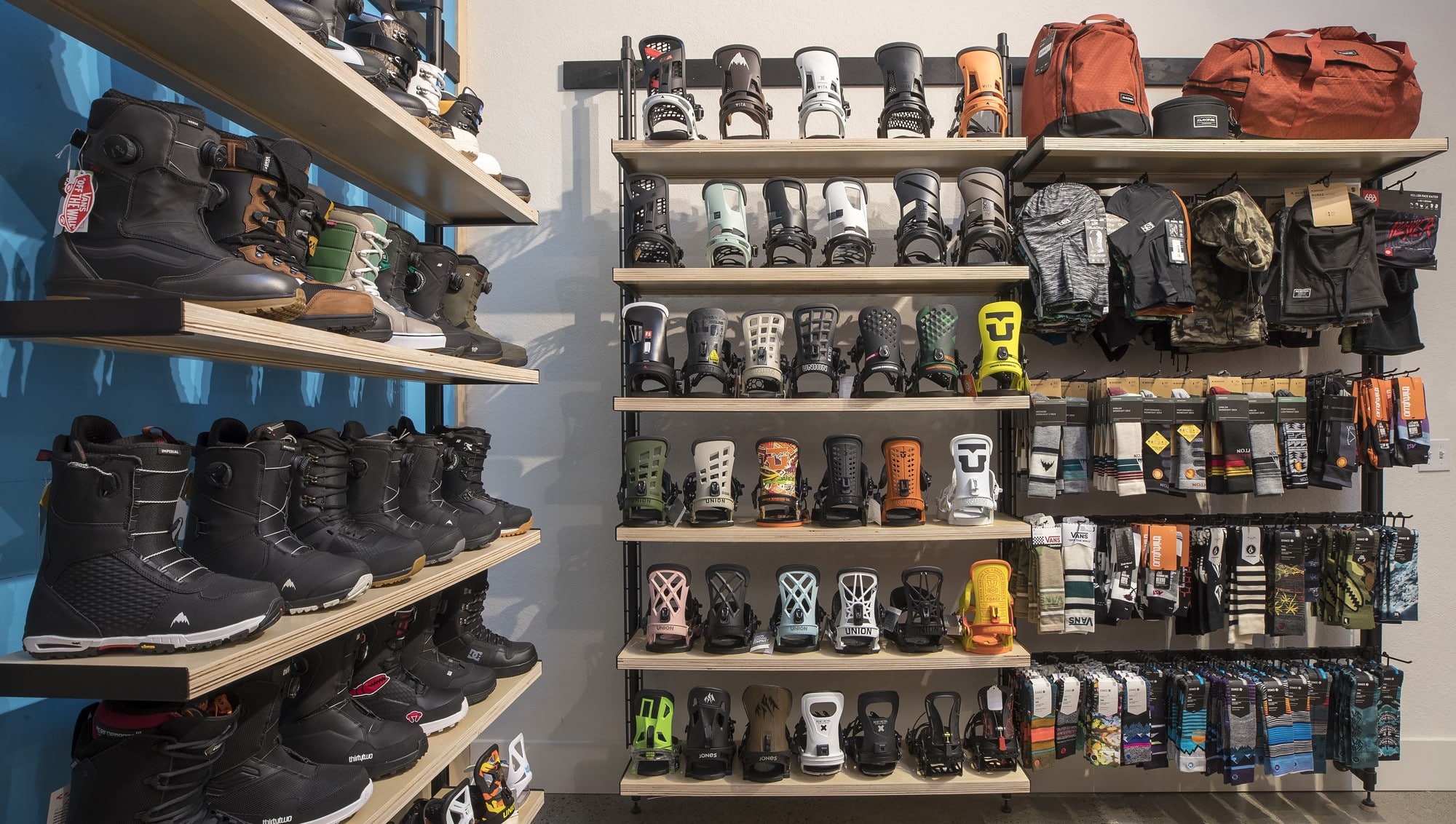 Snowboard Boots & Bindings - Portland