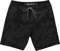 RVCA Curren 18