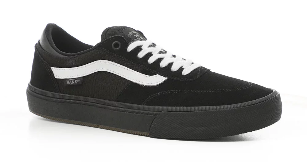 Vans Gilbert Crockett Skate Shoes - blackout | Tactics