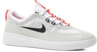 Nike SB SB Nyjah Free 2.0 Skate Shoes - neutral grey/black-white-bright crimson-summit white-silver