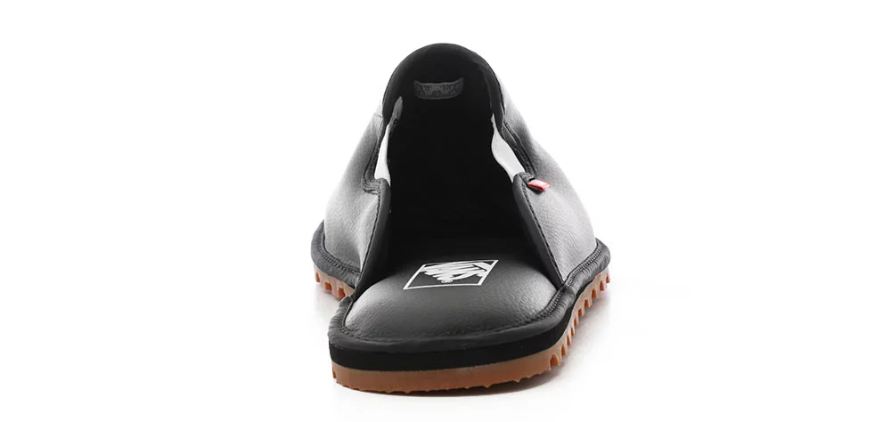 Vans Mountain Mule Vansguard Slipper - black/gum | Tactics