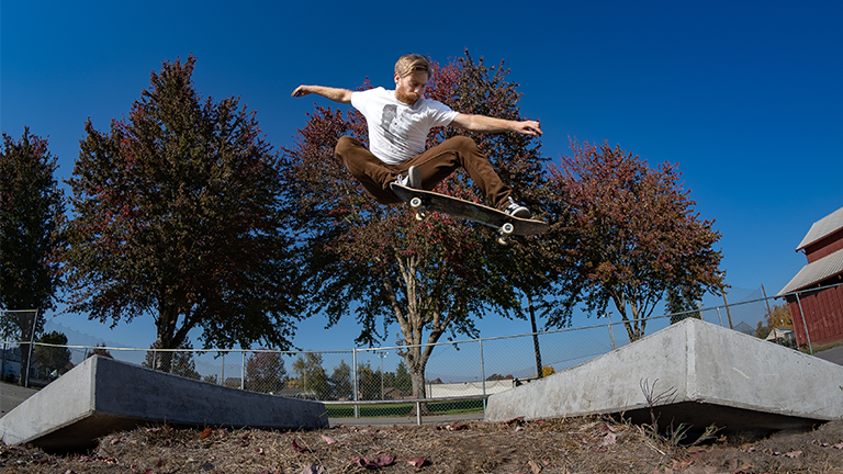 How to Ollie on a Skateboard