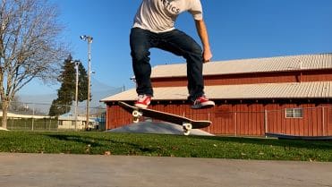 kickflip catch