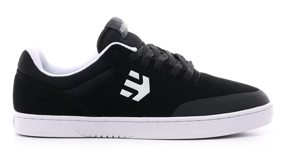 etnies marana