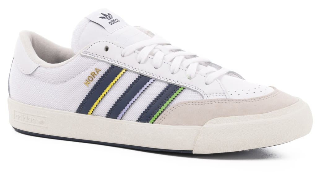 Adidas Nora Skate Shoes footwear white/shadow navy/gold metallic