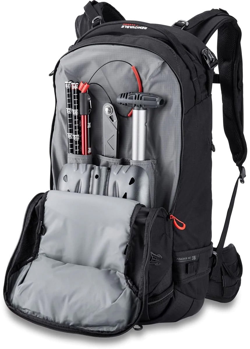 DAKINE Poacher RAS 26L Backpack black Tactics