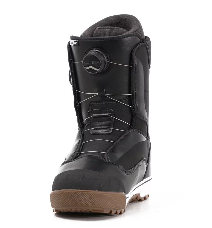 Vans Aura Pro Snowboard Boots 2023 - black/white - Free Shipping | Tactics Vans Aura Pro Snowboard Boots 2023 - black/white - Free Shipping | Tactics