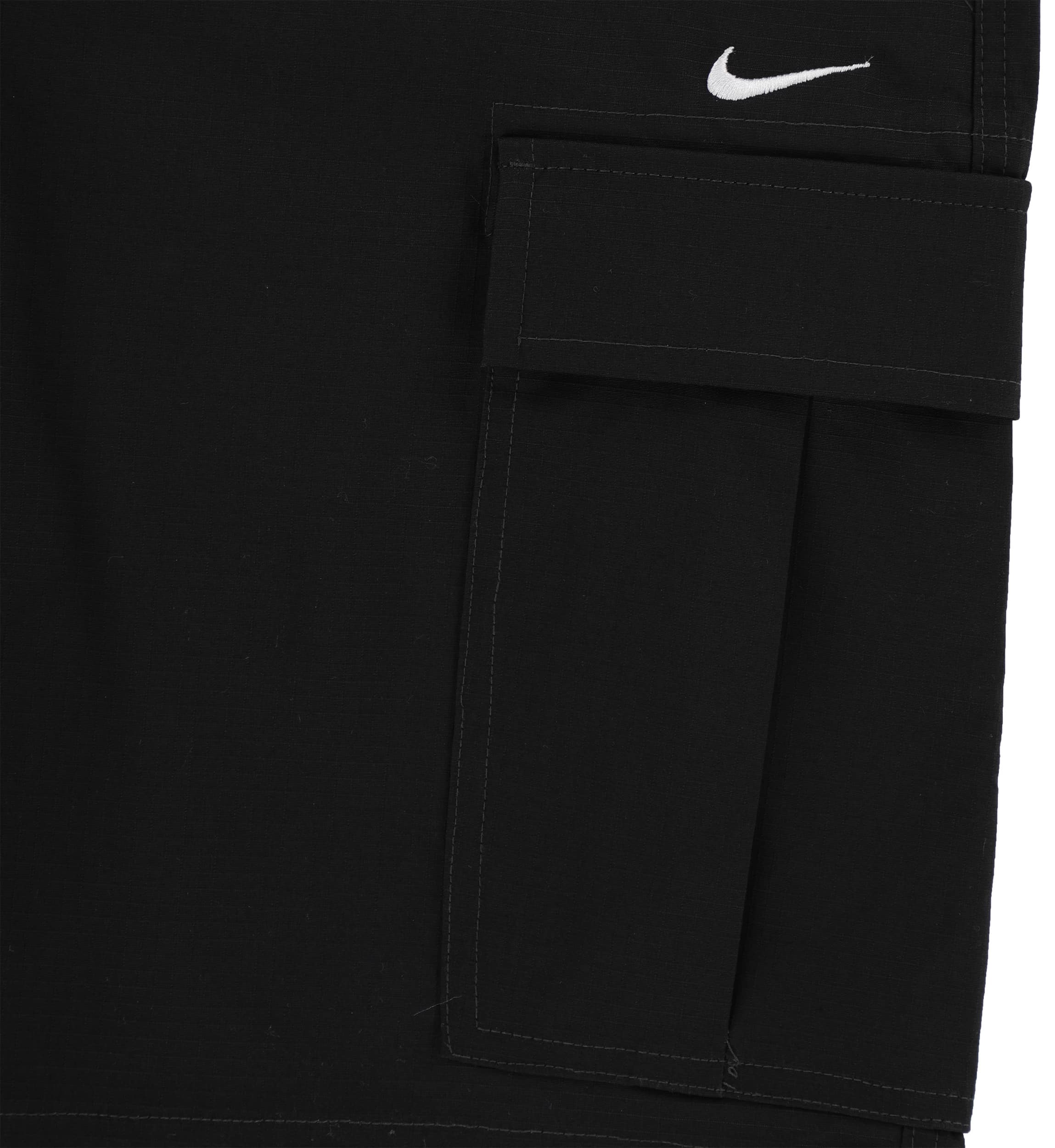 Nike SB Kearny Cargo Shorts - black/white | Tactics