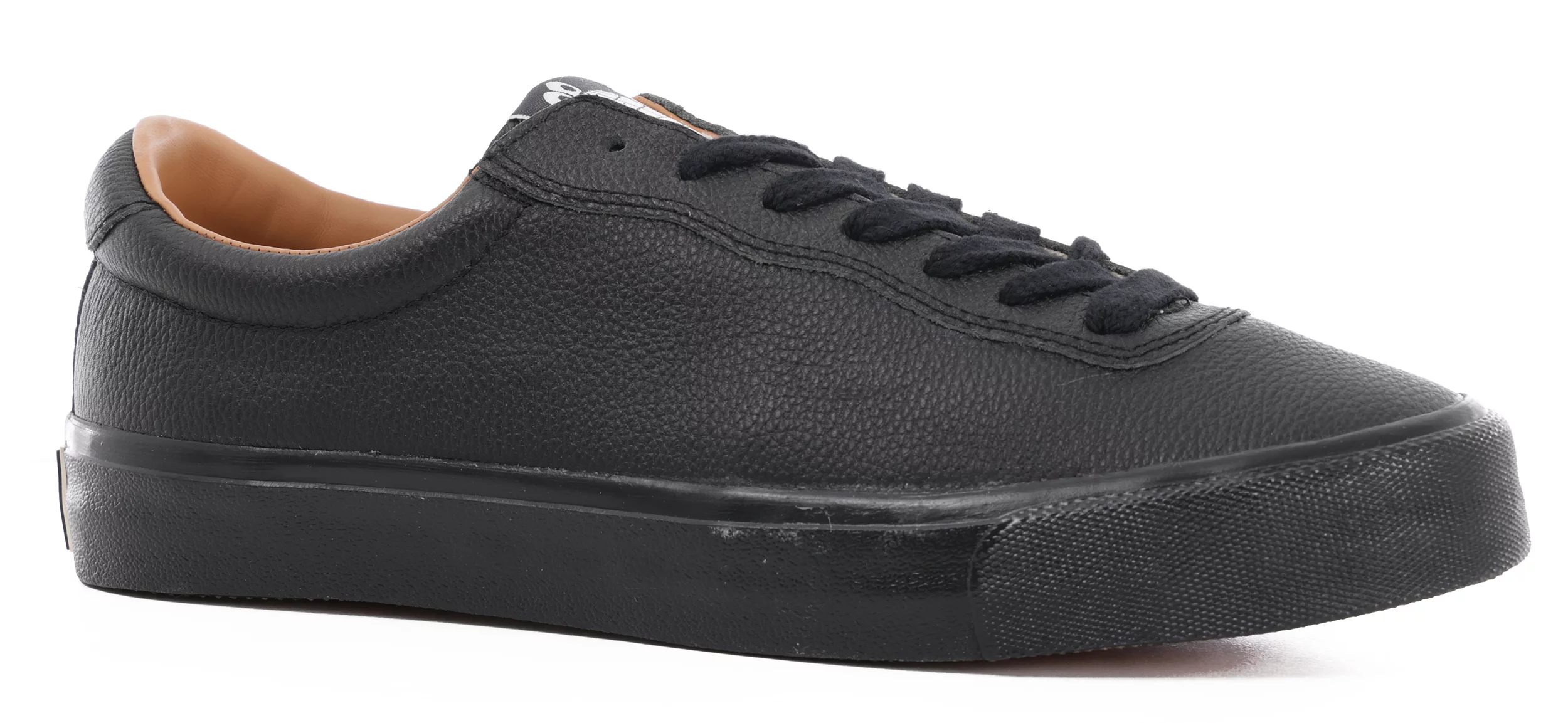 VM001 - Leather Low Top Skate Shoes