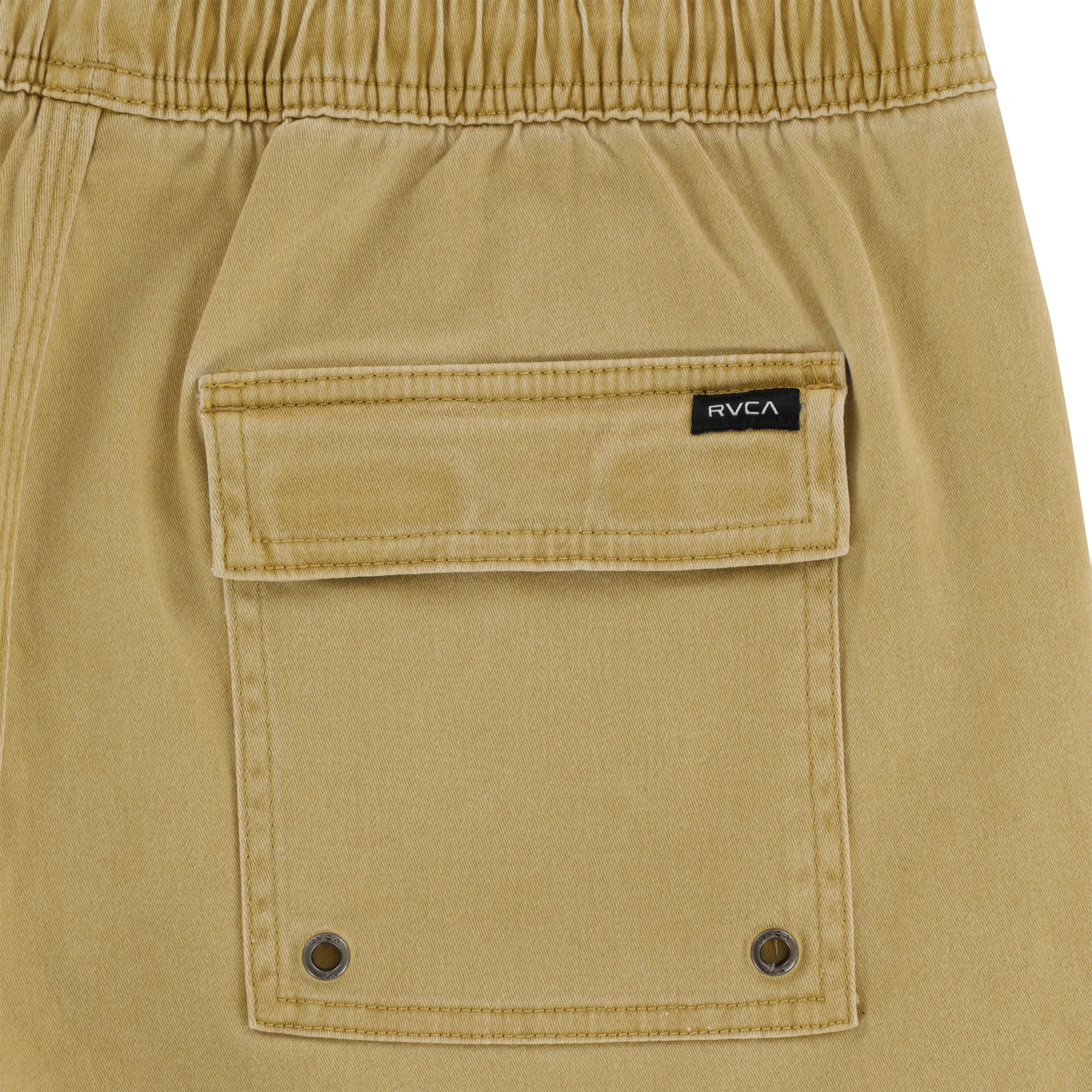 RVCA Escape Elastic Shorts - southern moss | Tactics