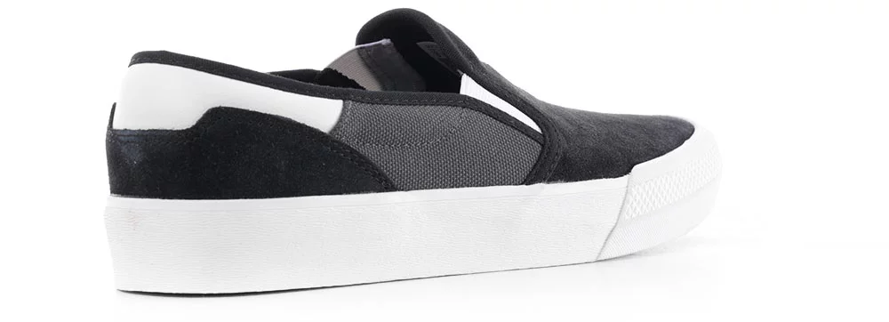 スニーカー ADIDAS SHMOOFOIL SHOES 5FT2039 41C3mMmmZZL._UY900_.jpg