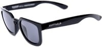 Happy Hour Wolf Pup Sunglasses - black/fig mtn lens