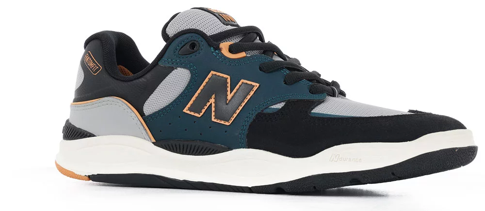 NEW BALANCE NUMERIC Tiago Lemos 1010 White / Black skate