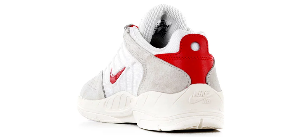 Nike SB Vertebrae Skate Shoes - summit white/university red