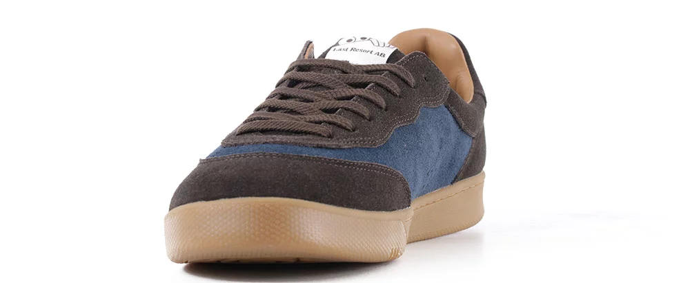 Last Resort AB CM001 - Low Top Skate Shoes - coffee bean/dress