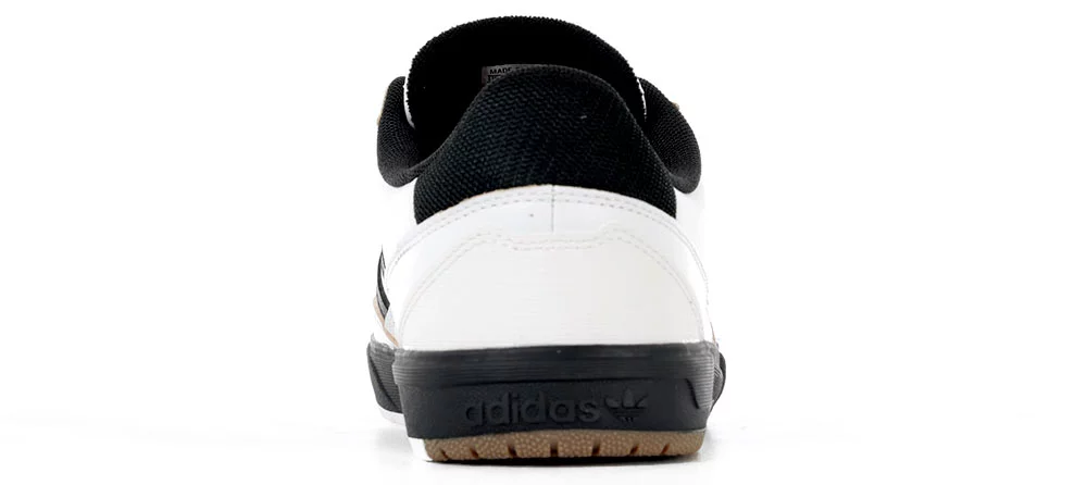 ★ADIDAS★Tyshawn II Crystal White Core Black★送料・関税込 adidas Tyshawn II Crystal White & Core Black Skate Shoes