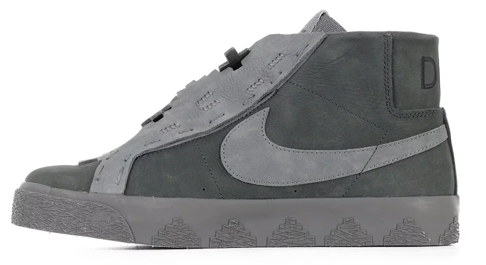 Nike SB Zoom Blazer Mid - Quickstrike Skate Shoes - (di'orr