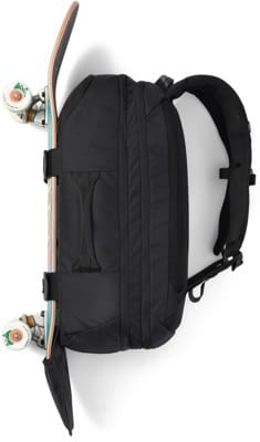 DAKINE Independent x DAKINE Mission Street DLX 32L Backpack | Tactics