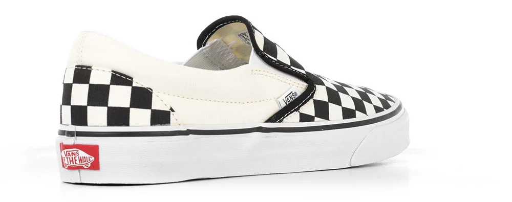 Vans classic slip on shoes black white hotsell