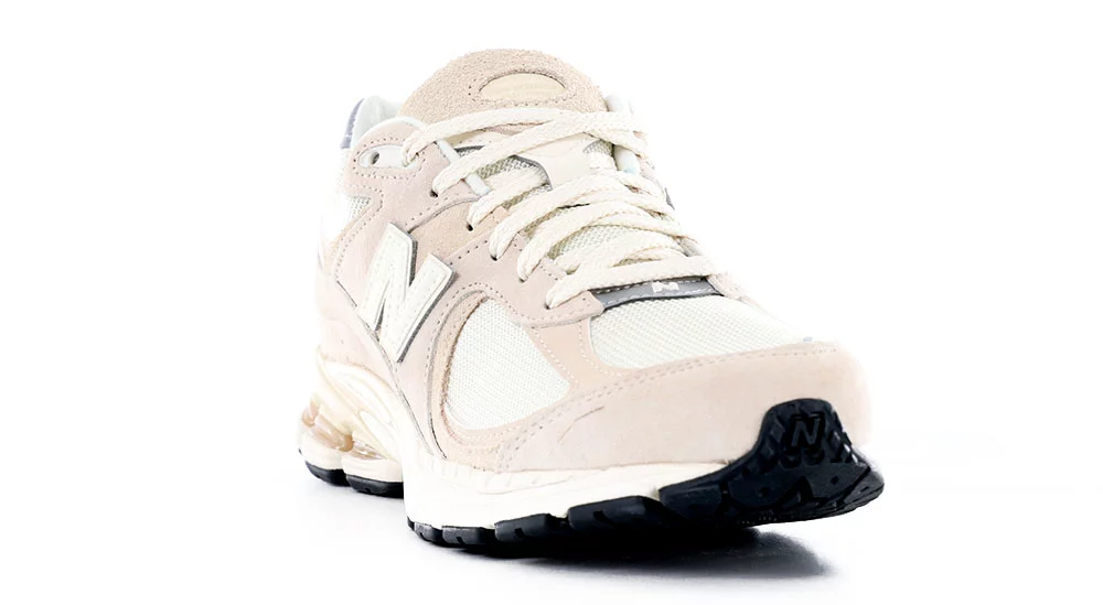 New Balance 2002R Shoes | Tactics