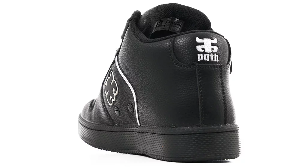 IPath Grasshopper Skate Shoes - black leather | Tactics