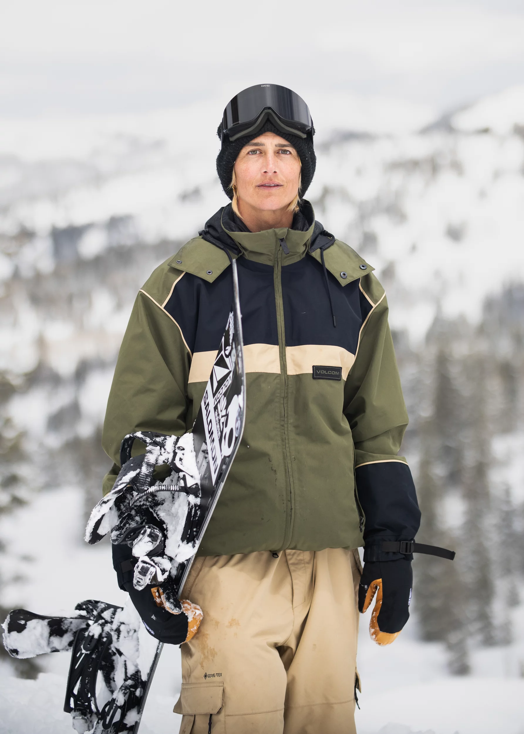 口コミ サイト 商品 volcom-womens-dlm-gore-tex- スノーボード
