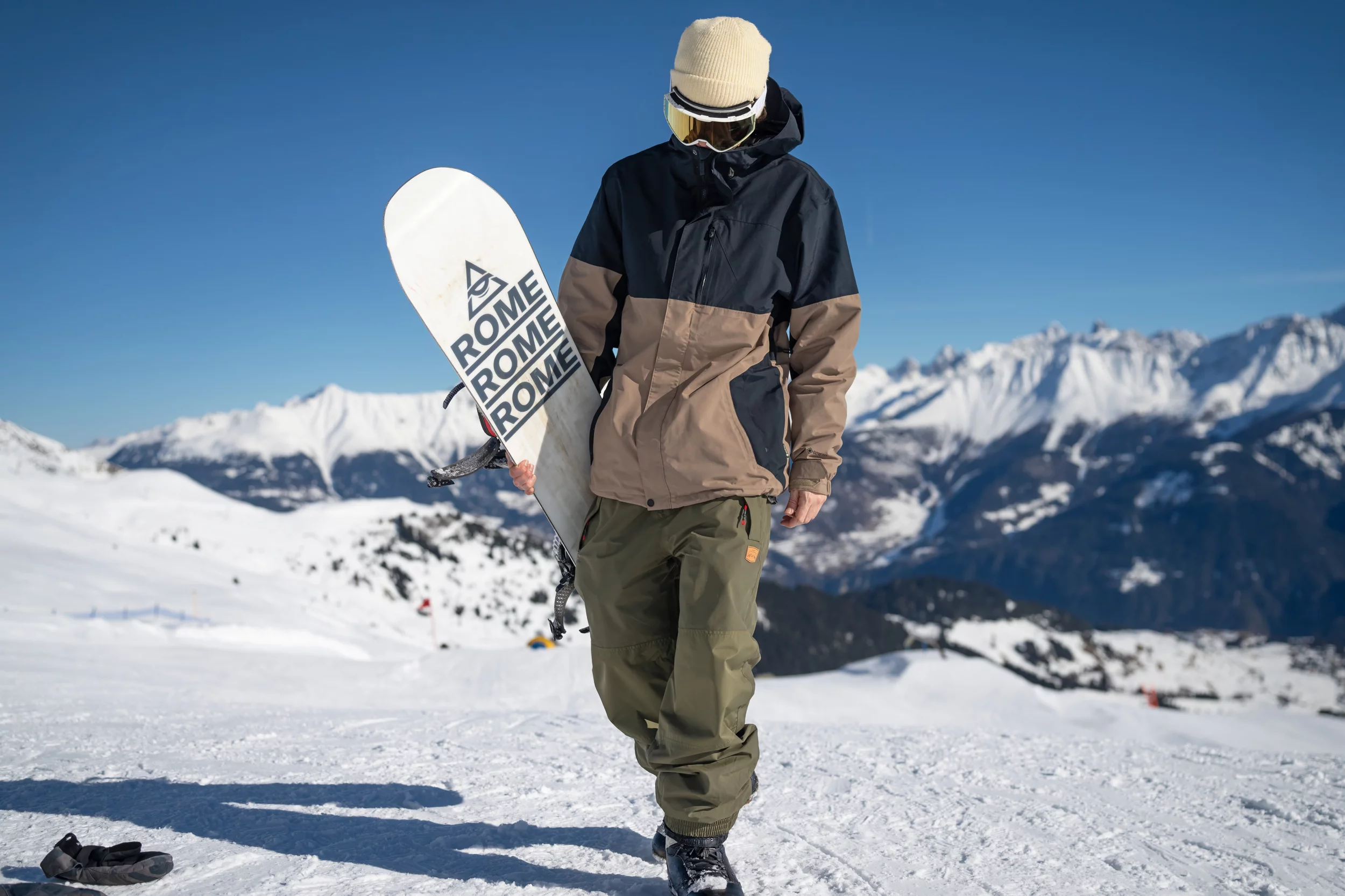 Volcom L GORE-TEX Jacket (Closeout) - chestnut brown | Tactics