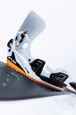 Union Atlas Step On Snowboard Bindings 2026 - white/orange | Tactics