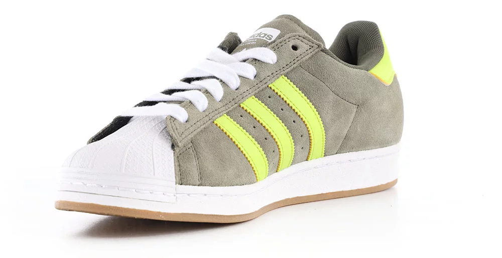 adidas skateboarding “superstar ADV” 26 Adidas Superstar ADV Core Black - Zero Metallic - Spark