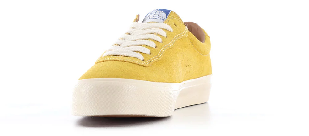 国内配送 LastResort AB VM001 SUEDE LO MUSTARD YELLOW Last Resort AB VM001 Suede Lo Shoes - Mustard Yellow/White – CCS