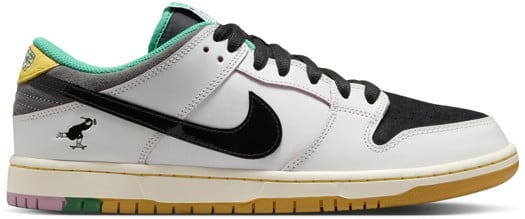 Nike SB Dunk Low Pro SB - Quickstrike Skate Shoes - (csef) summit white/black-white-iron grey - view large