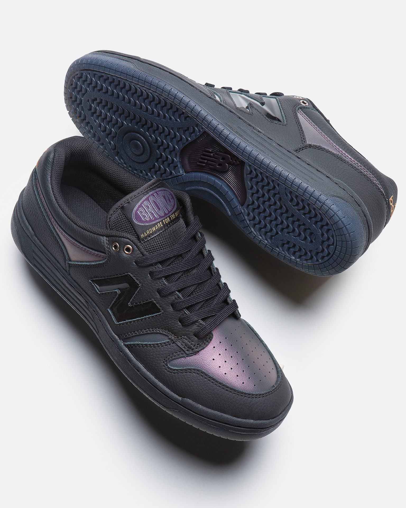 new balance bronze56 480 skate shoe brand image