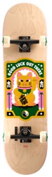 Globe Maneki 8.375 Complete Skateboard - lucky gold