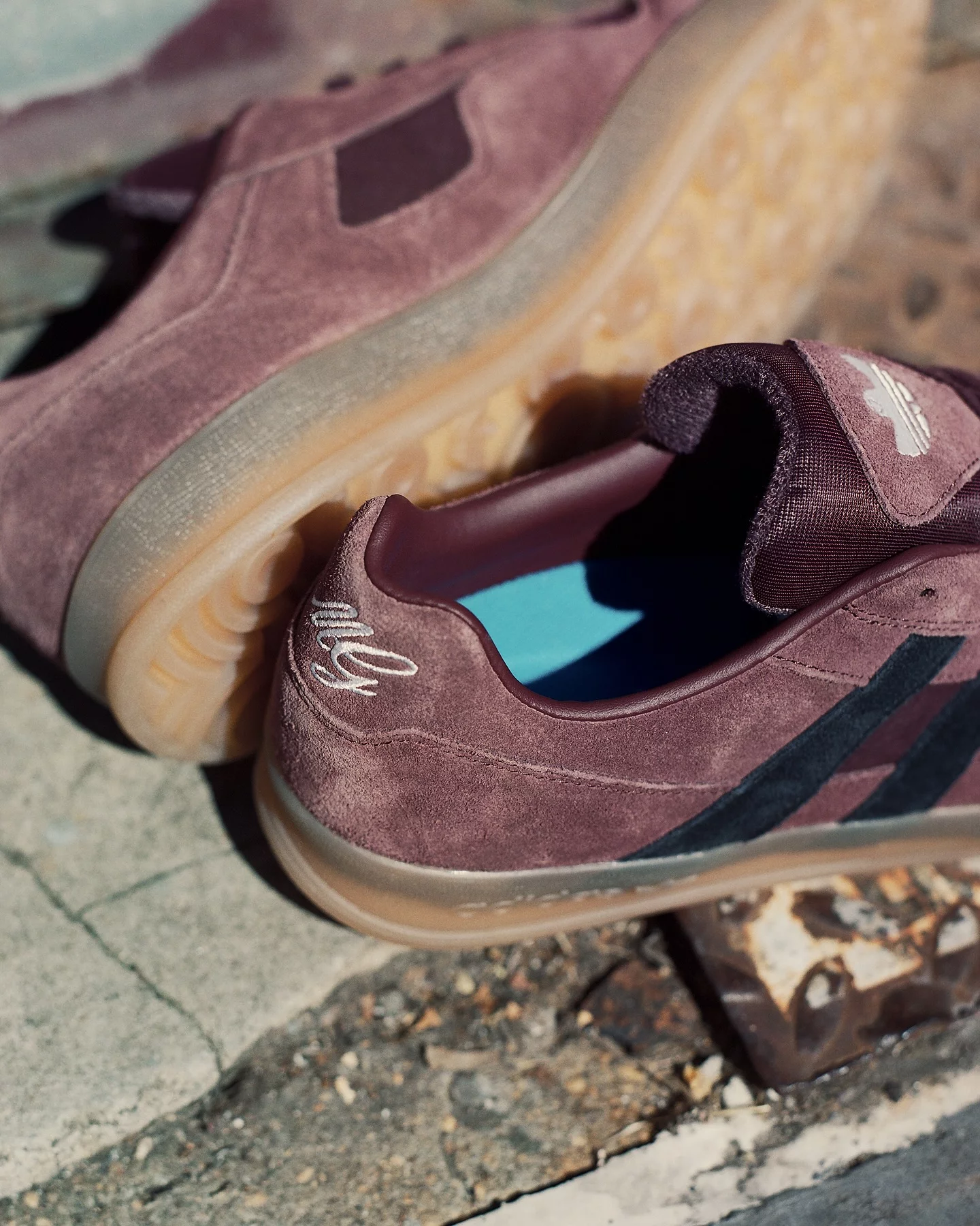 Adidas Gonz Aloha Super 80's Skate Shoes - aurora ruby/black