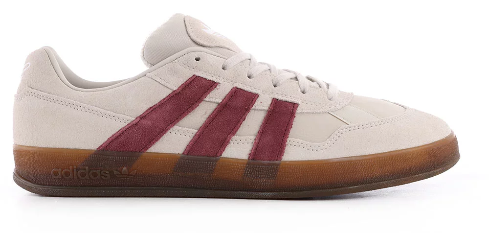 aloha adidas. Aloha Super 