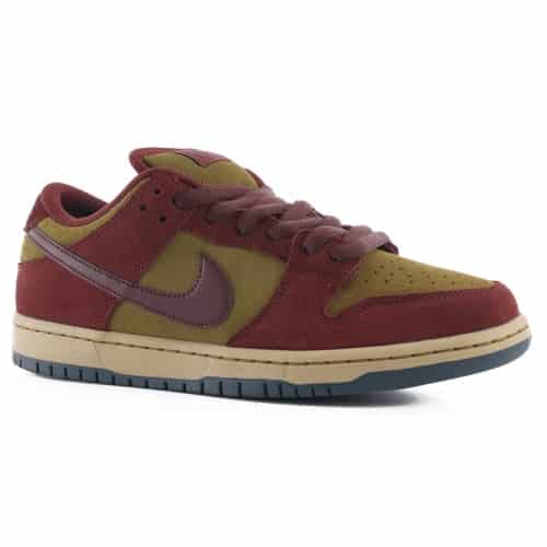 スケートボード Nike SB Dunk Low Pro PRM 9.5 Nike SB Dunk Low Pro Skate Shoes. Nike.com