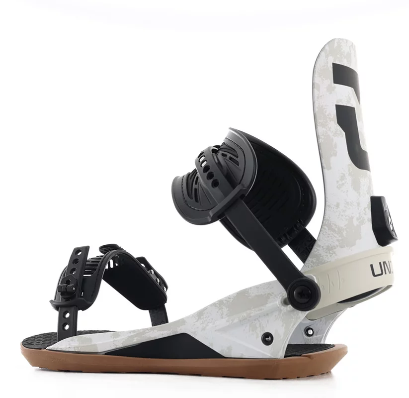 Union Strata Snowboard Bindings 2026 | Tactics