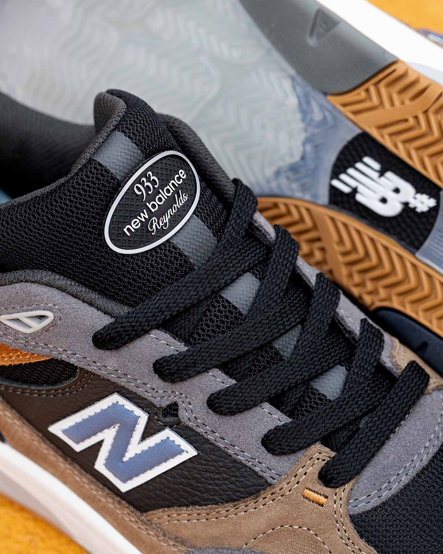 new balance 933 shoe brand image