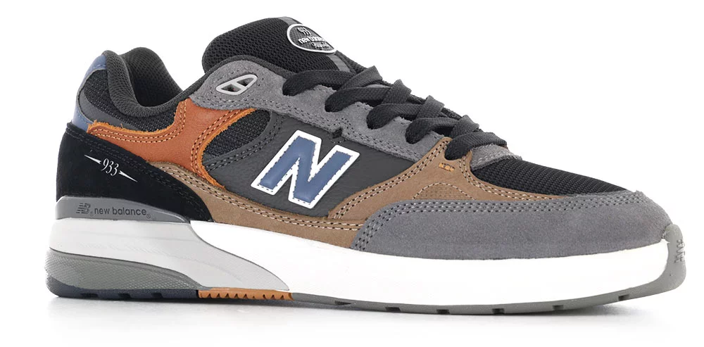 靴 Andrew Reynolds New Balance Numeric 933 New Balance Numeric Andrew Reynolds 933 Mens Shoe - Dark