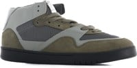 CM002 - Mid Top Skate Shoes
