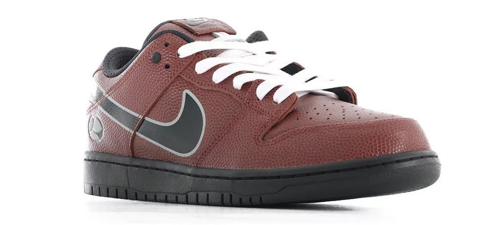 Nike SB Dunk Low Pro SB - Quickstrike Skate Shoes | Tactics
