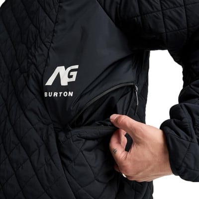 Burton AG Pinball Reversible Insulated Pullover - true black | Tactics